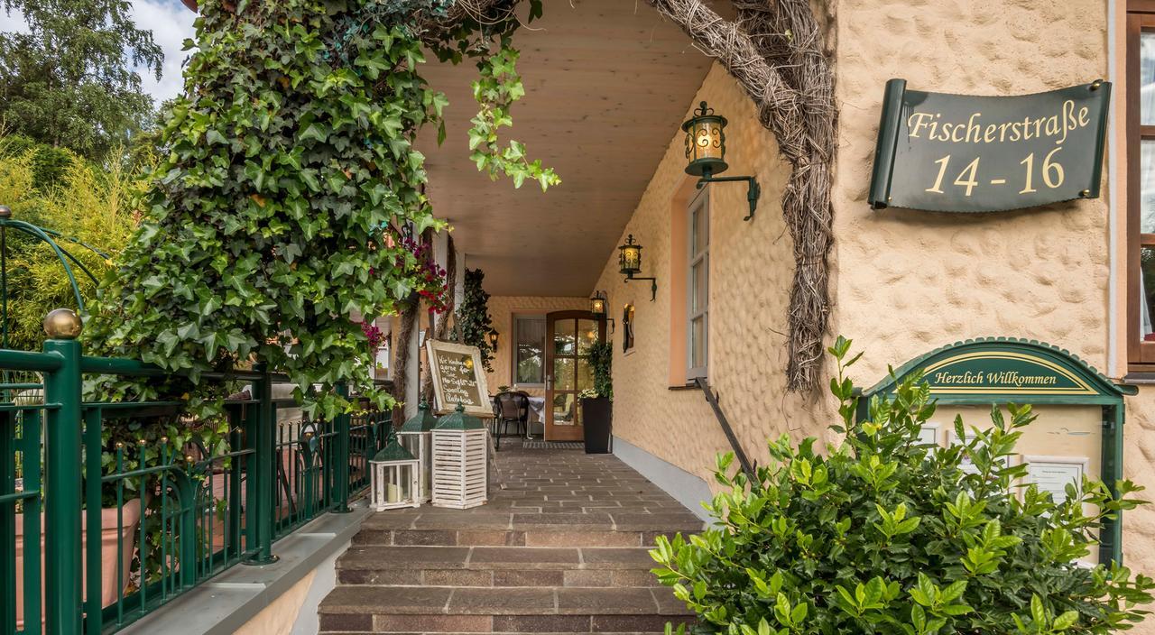 Hotel Mutz Garni Inning am Ammersee Buitenkant foto
