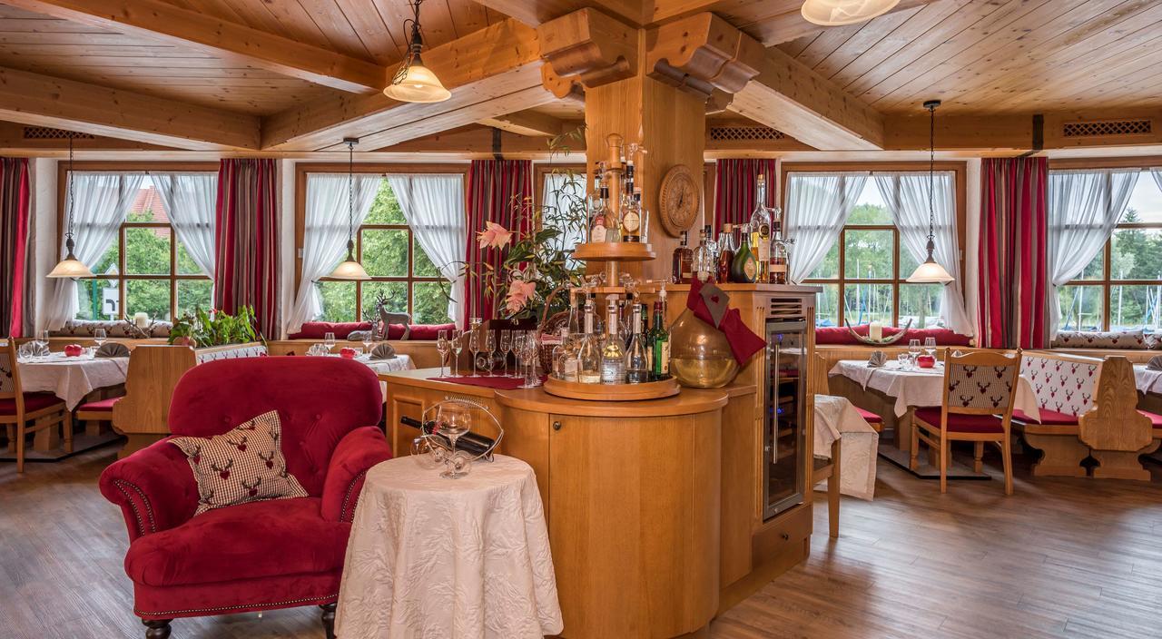 Hotel Mutz Garni Inning am Ammersee Buitenkant foto