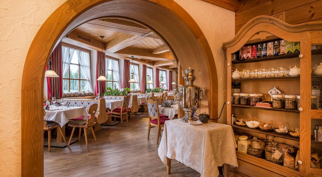 Hotel Mutz Garni Inning am Ammersee Buitenkant foto