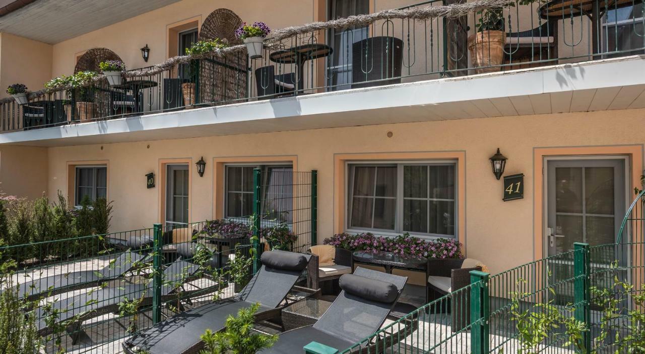 Hotel Mutz Garni Inning am Ammersee Buitenkant foto